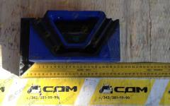 Опора двигателя задняя М=14  HOWO AZ9725590031