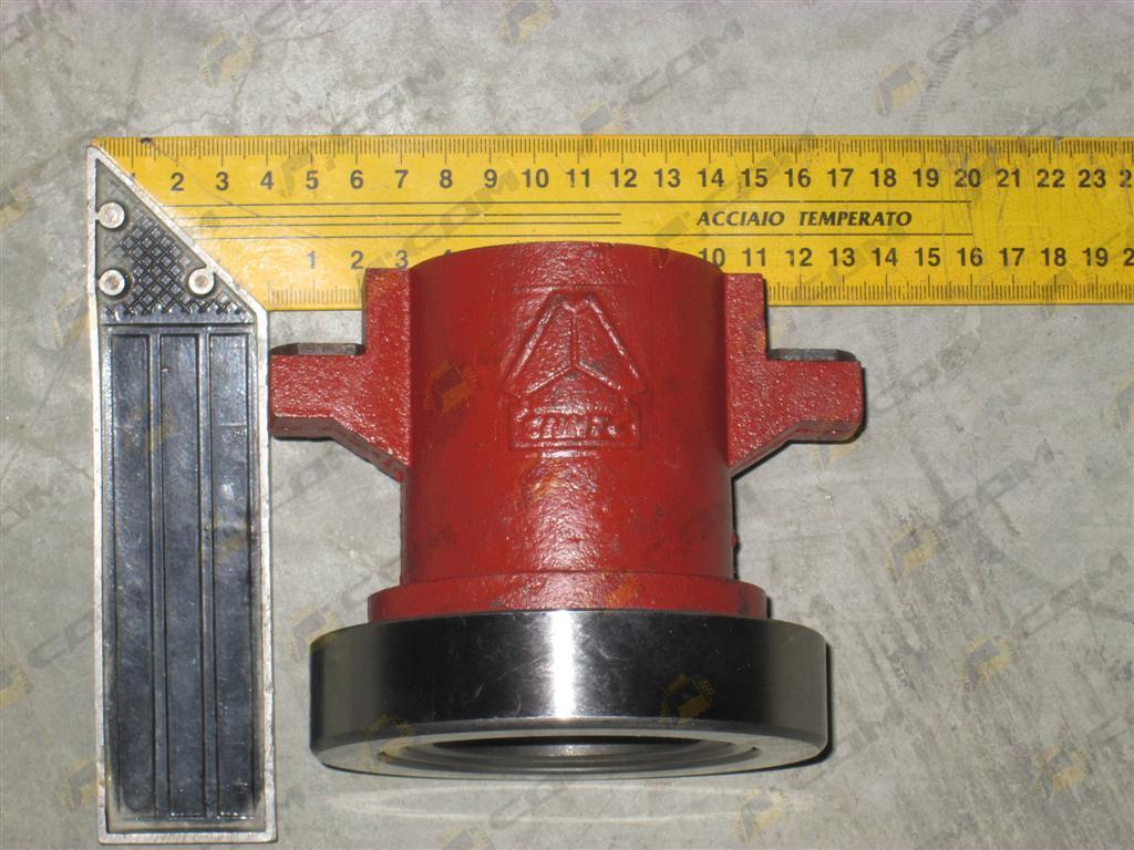 Подшипник выжимной (сцепление 420) в сборе с седлом HOWO 112x27 996914