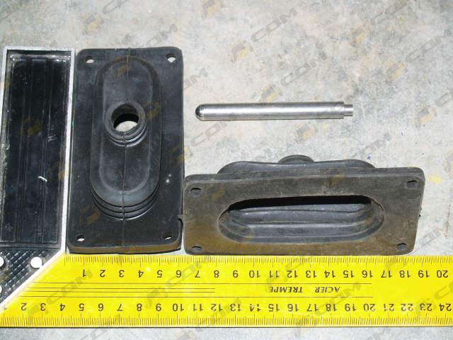 Пыльник джойстика с пальцем СDM 1713764315