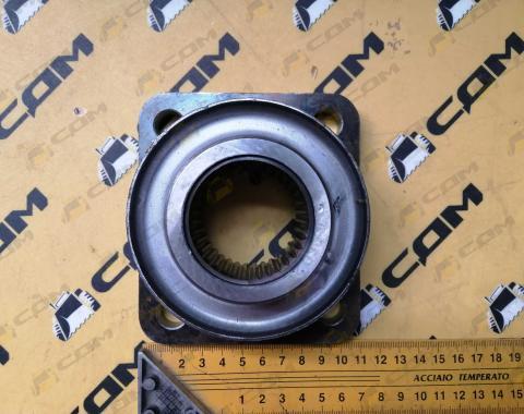 Фланец редуктора моста LG833B